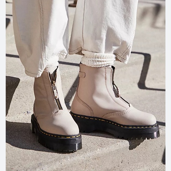 NEW Martens Jetta Zipper Moto Lug sole Platform Boots size